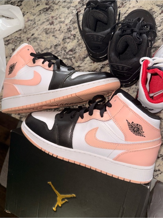 Jordan Other - Jordan Air Jordan 1 Mid (GS) White/Arctic Orange/Black Box Label